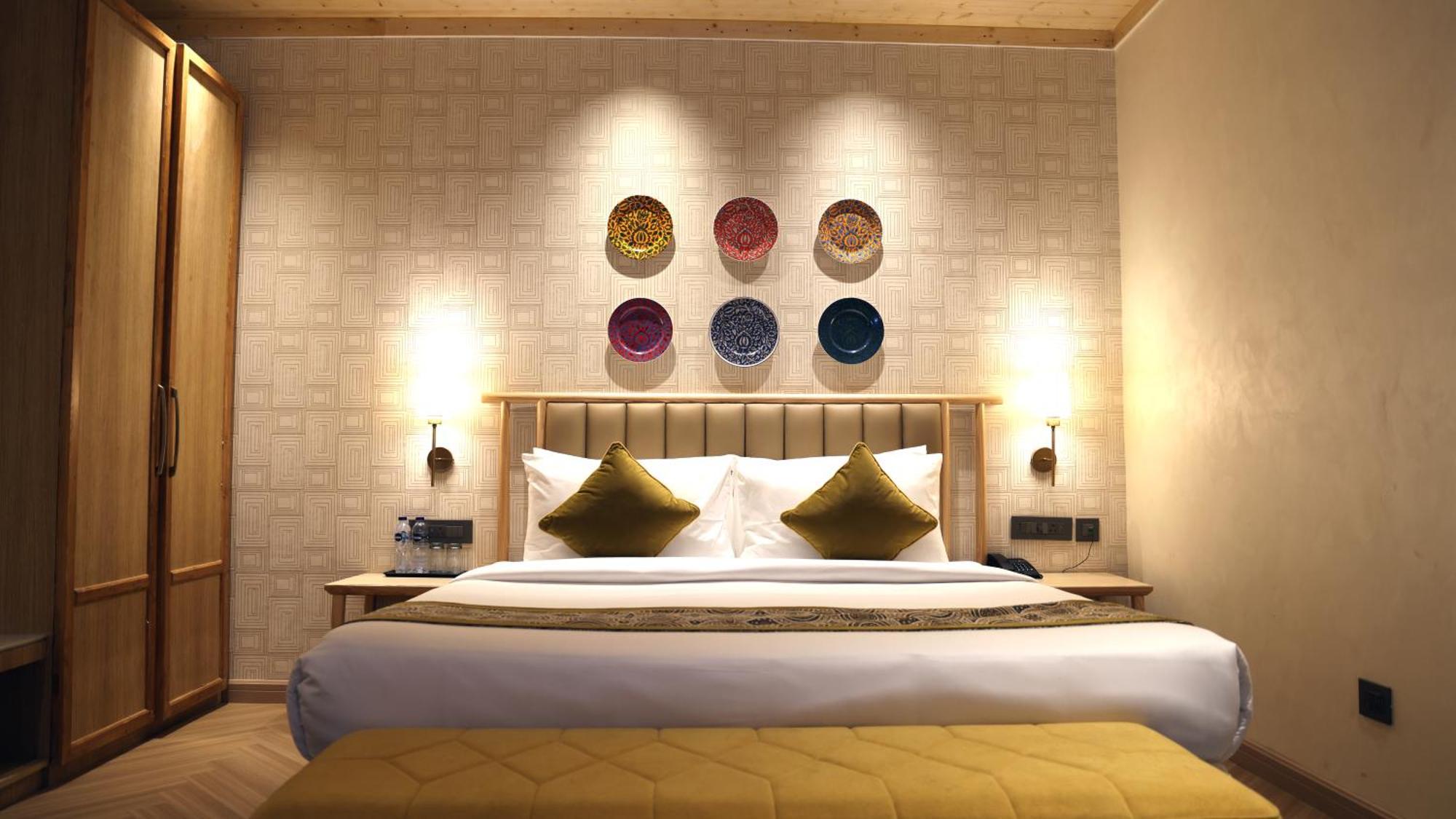 Sandoz Minerva - A Boutique Resort Mussoorie Exterior foto